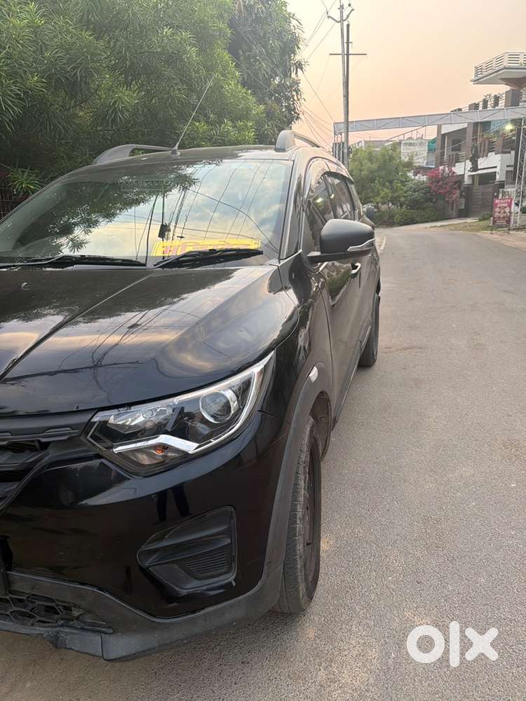 2024 Renault Triber Petrol Manual Year