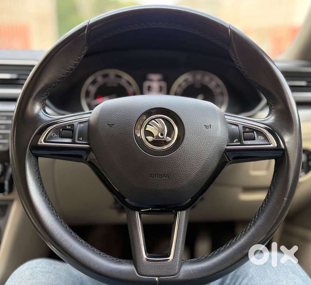 Skoda Superb Style 1.8 Tsi Mt, 2016, Petrol