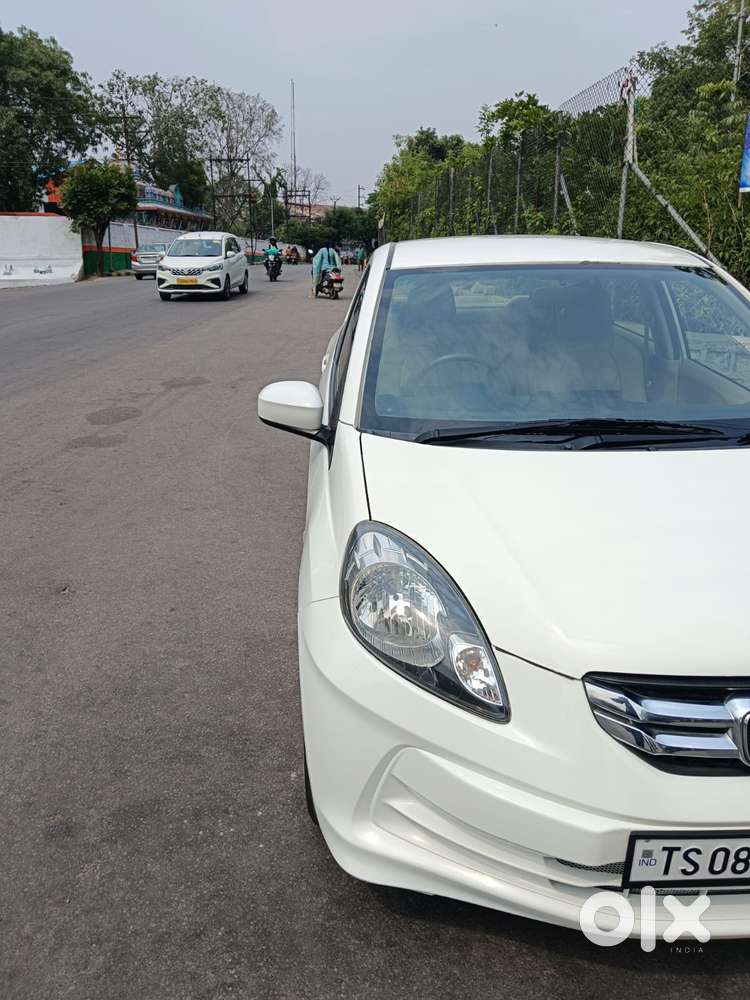 Honda Amaze, 2015, Petrol