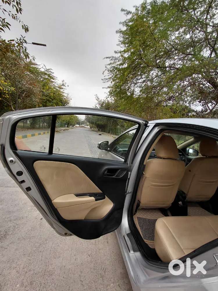 Honda City Ivtec Petrol+cng 2014 Model 1st Owner