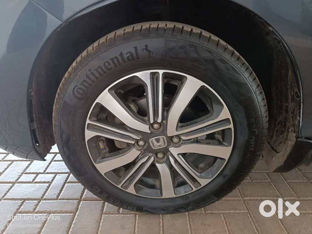 Ind. Buyers Please - 4yr Honda Amaze Automatic For Sale