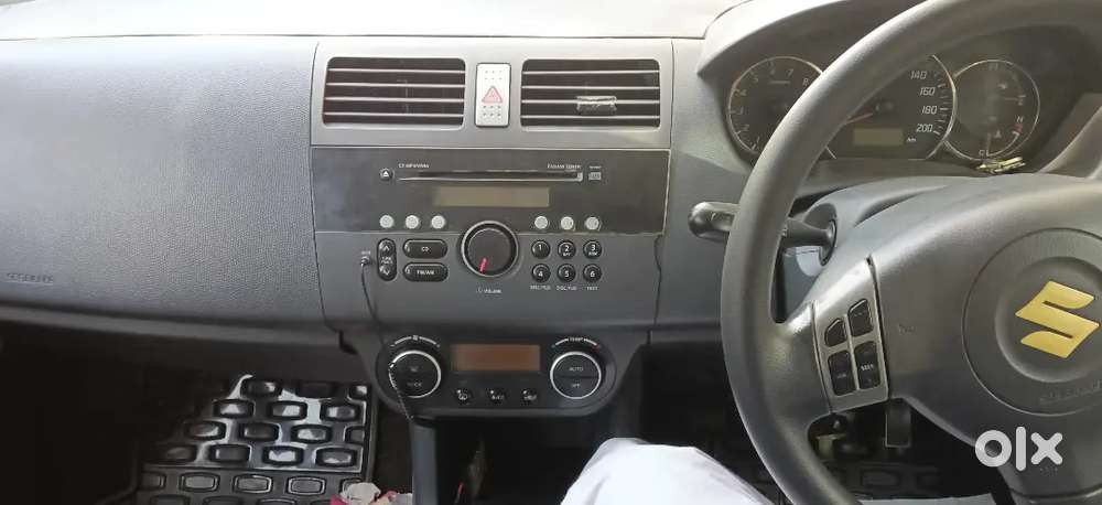 Maruti Suzuki Swift Petrol 2009 Zxi With 98000 Km