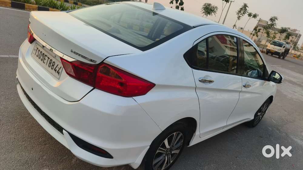 Honda City V Mt, 2017, Diesel
