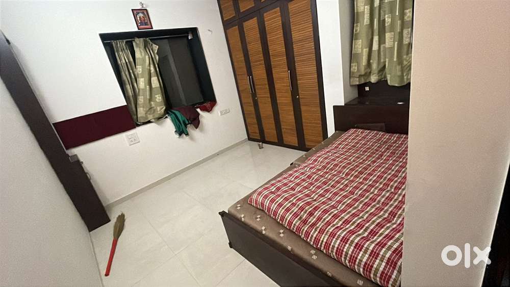 One boy Roommate needed 3600 rent