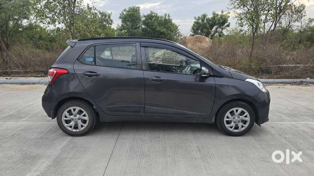 Hyundai Grand I10 2016-2017 Sportz, 2020, Petrol