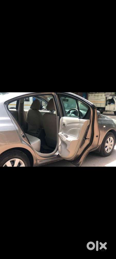 Nissan Sunny Xv Premium Pack (leather), 2015, Petrol