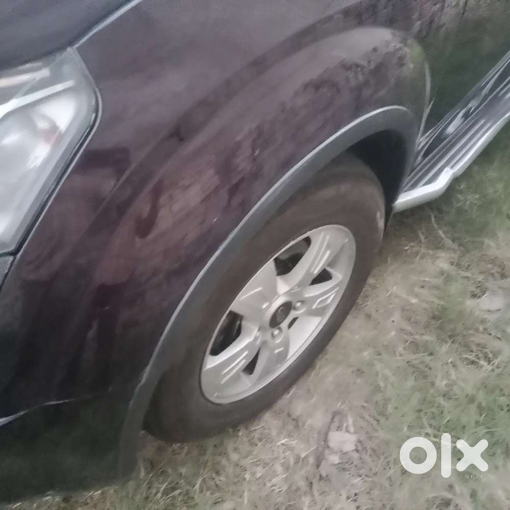 Mahindra Xuv500 Diesel Car 2013