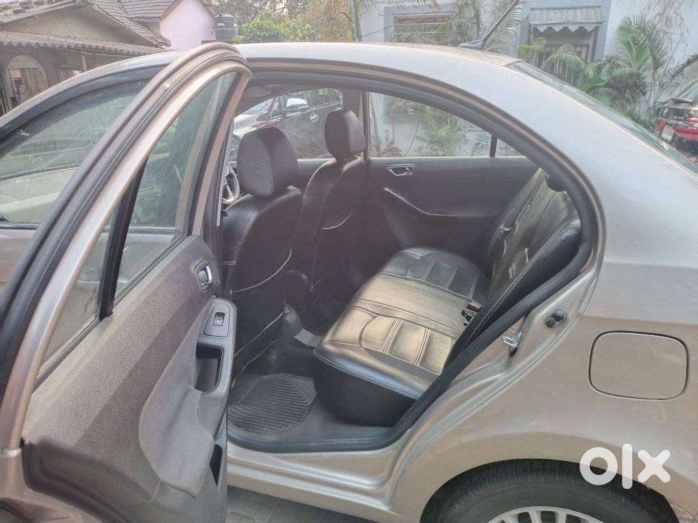 Tata Zest  1.2 Revotron Xt, 2015, Petrol