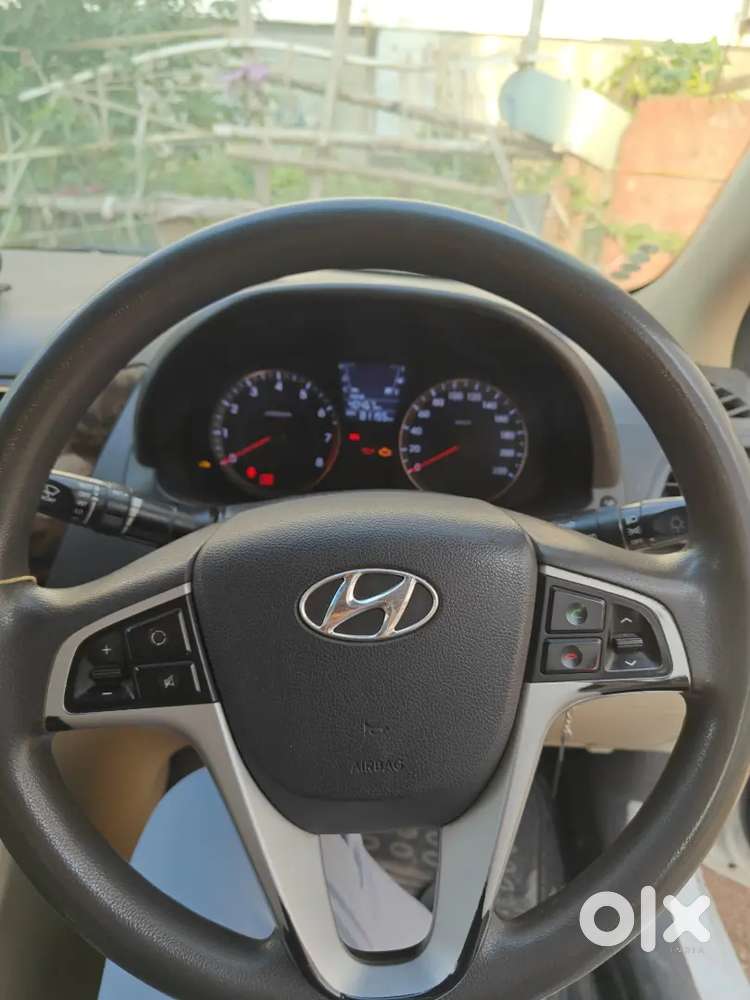 Hyundai Verna 1.6 Ex 2014
