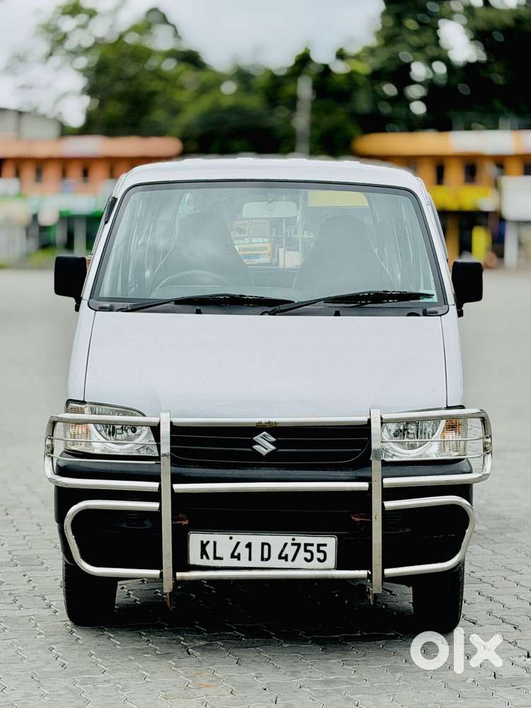 Maruti Suzuki Eeco 7 Seater Standard, 2010, Petrol