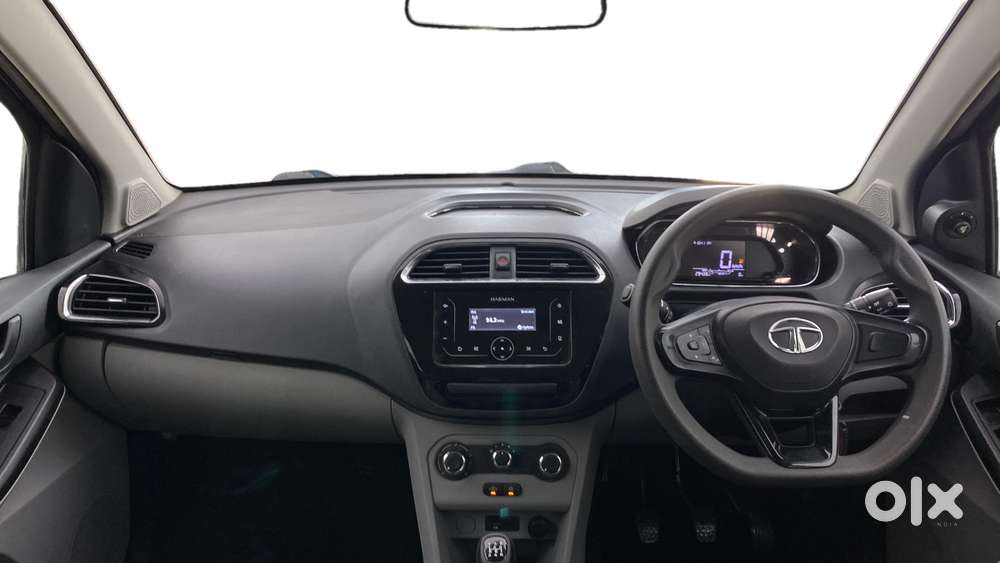 Tata Tiago 1.05 Revotorq Xt, 2023, Petrol