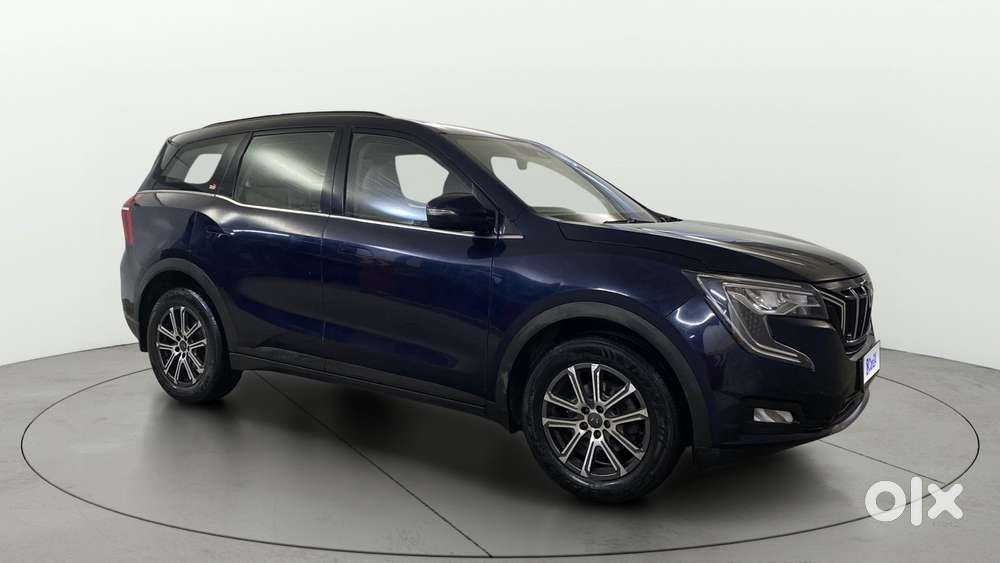 Mahindra Xuv700 2.0 Ax 7 Petrol Mt Str, 2021, Petrol