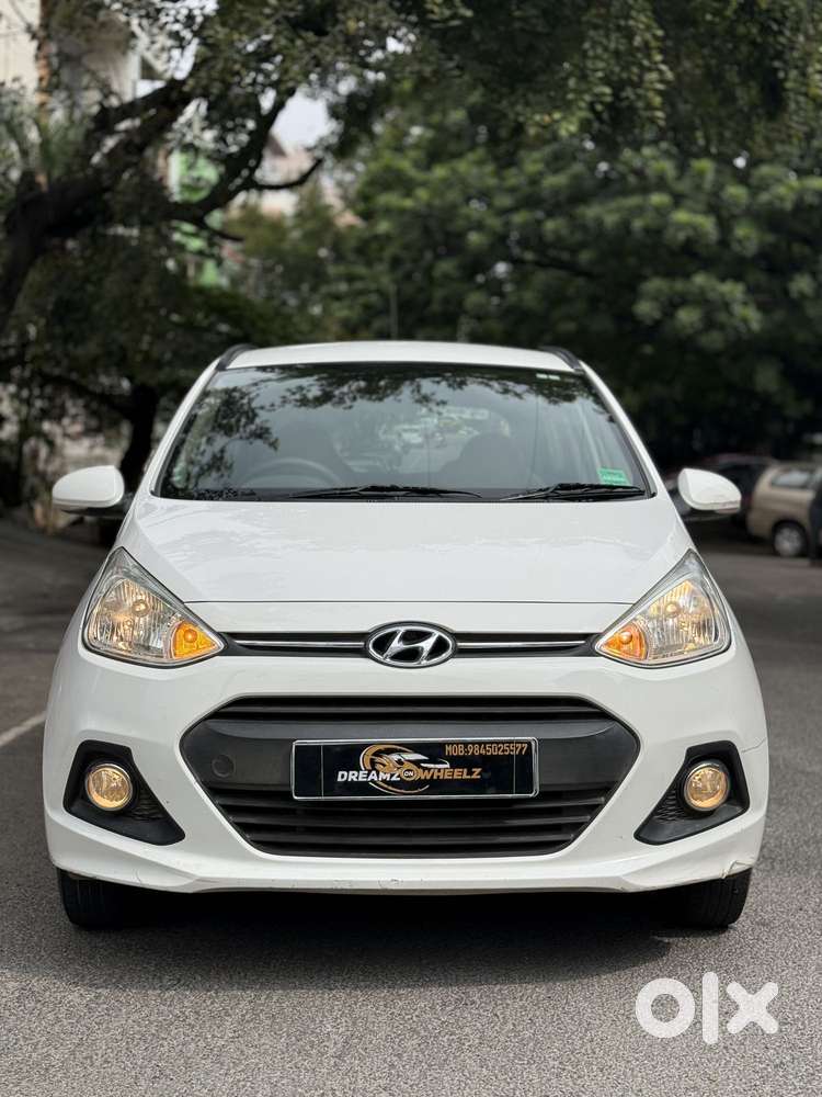 Hyundai Grand I10 2013-2016 Sportz, 2016, Petrol