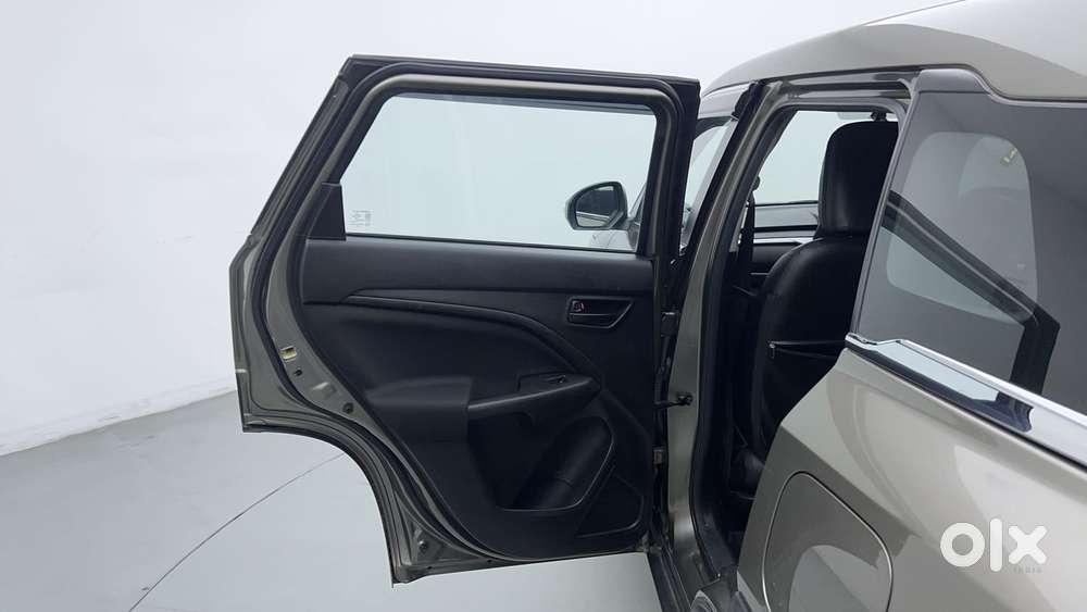 Maruti Suzuki Brezza Vxi At, 2024, Petrol