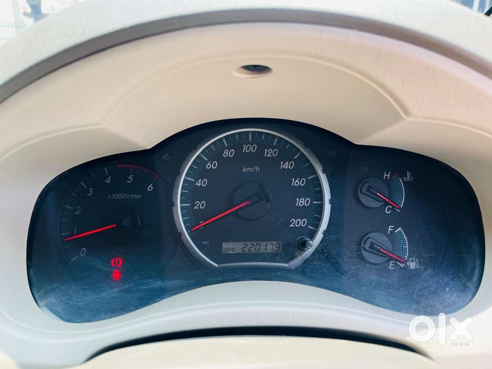 Toyota Innova 2.5 Vx 8 Str, 2013, Diesel