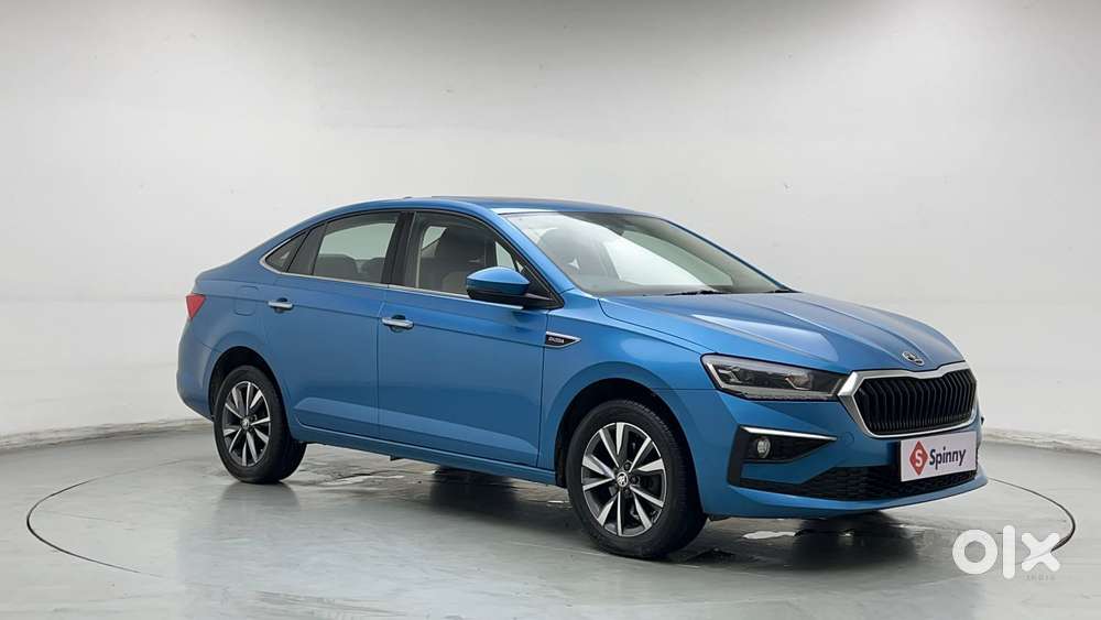 Skoda Slavia Style 1.0l Tsi Mt, 2022, Petrol