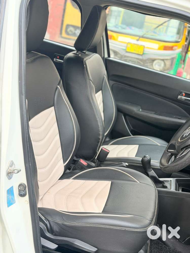 Maruti Suzuki Swift Vxi + Manual, 2021, Petrol