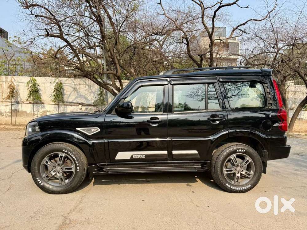 Mahindra Scorpio Classic 2.2 S Mt 7 Str, 2023, Diesel