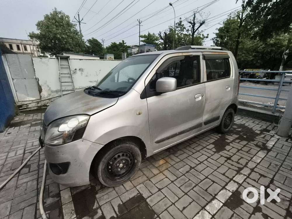 Maruti Suzuki Wagon R Vxi 1.2, 2016, Petrol