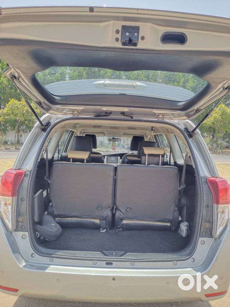 Toyota Innova Crysta [2016-2020] 2.4 Gx At 7 Str, 2020, Diesel