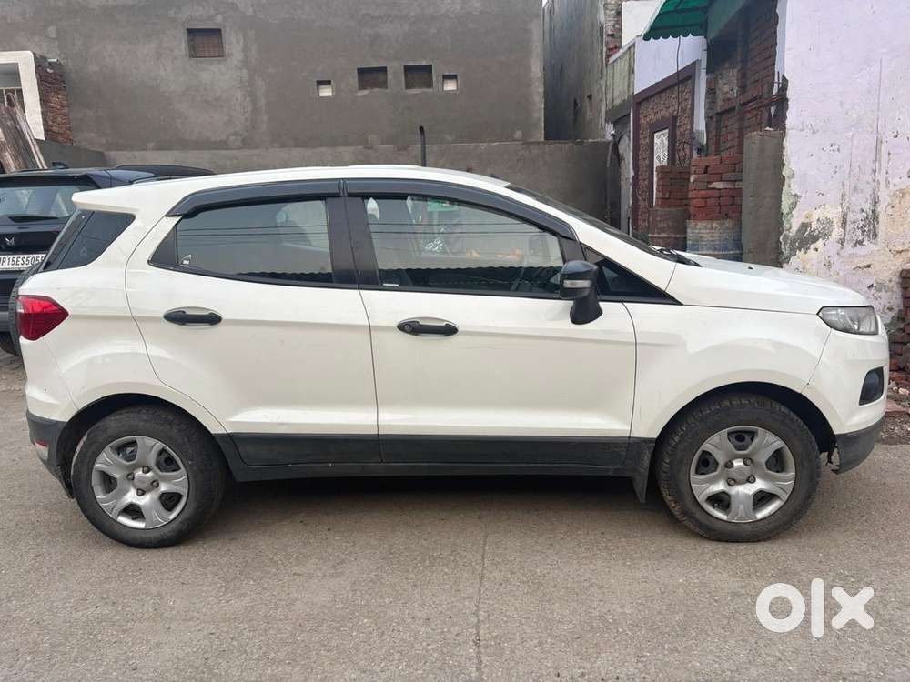 Ford Ecosport Petrol Ambiente 2014 Year