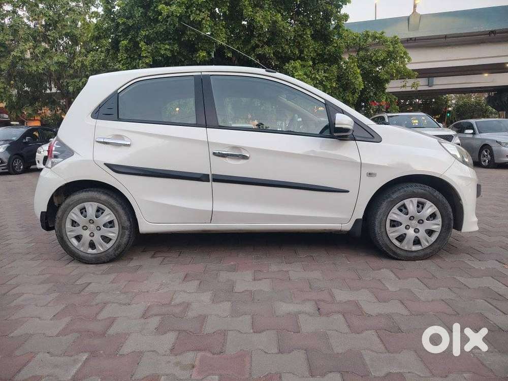 Honda Brio S (o) Mt, 2016, Petrol