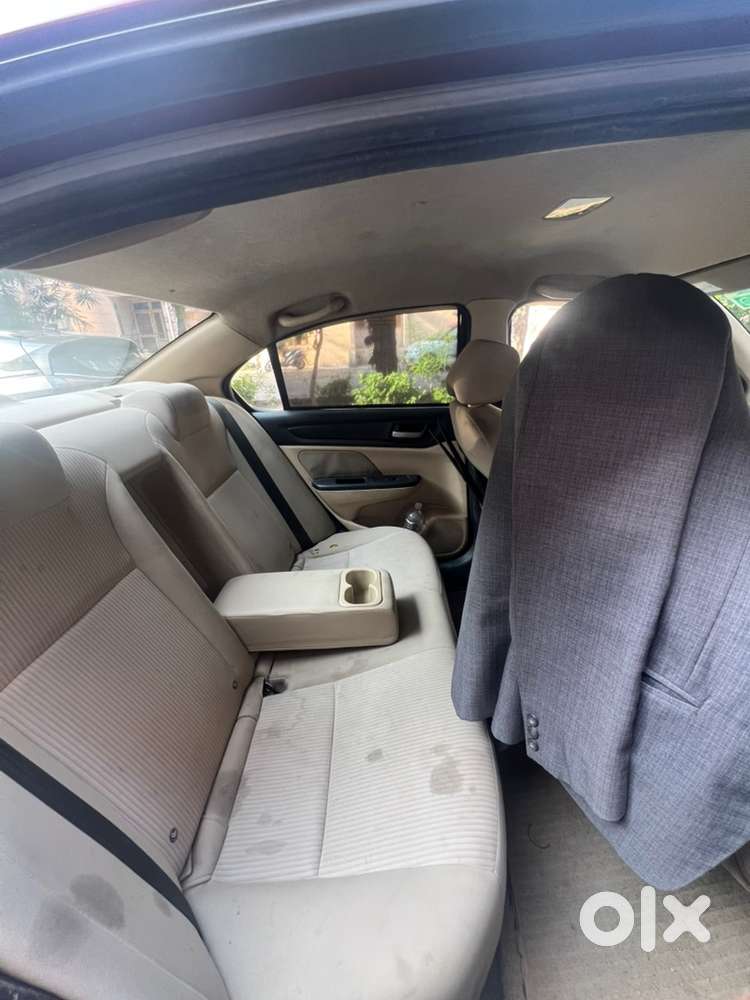 2018 Honda Amaze V
