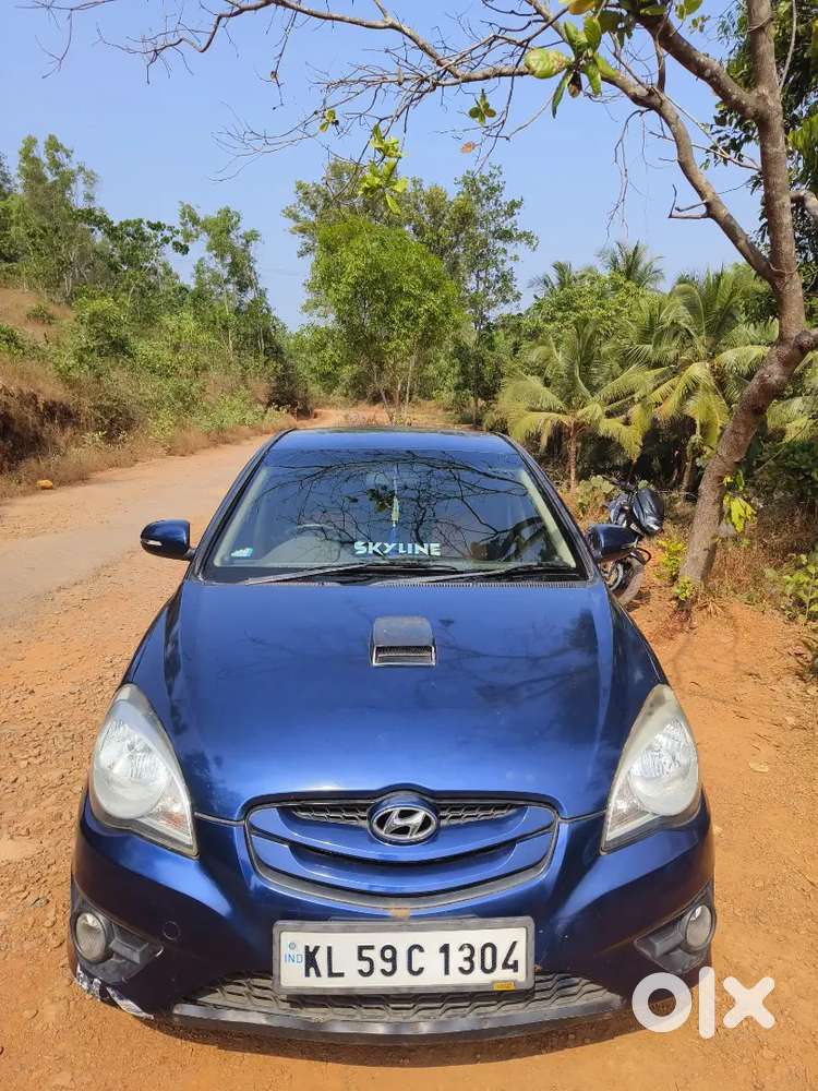 Hyundai Verna 2010 Diesel 140000 Km Driven