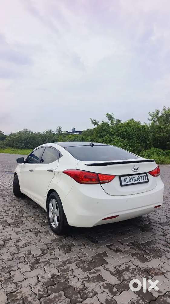 Hyundai Elantra 2012 Diesel At