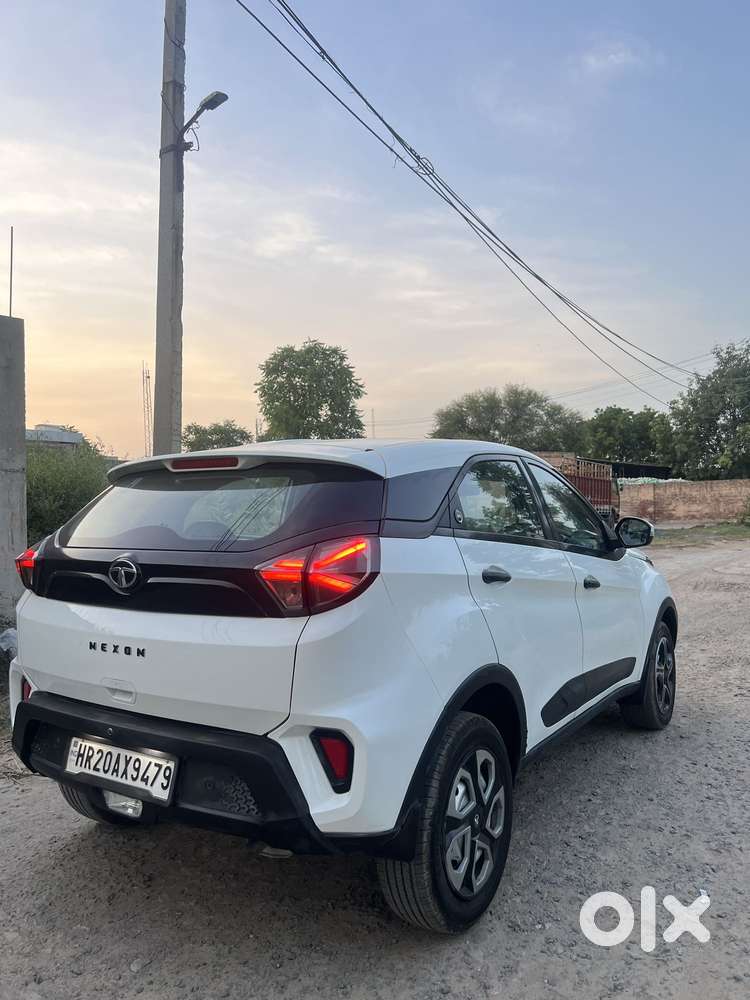 Tata Nexon 1.5 Diesel, 2023, Petrol