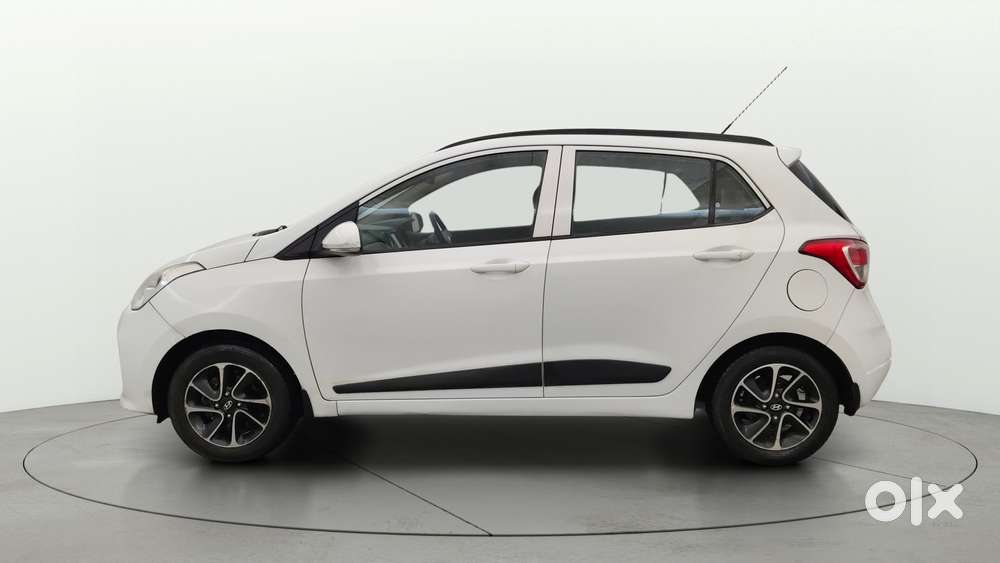 Hyundai Grand I10 1.2 Kappa Sportz Option, 2017, Cng & Hybrids