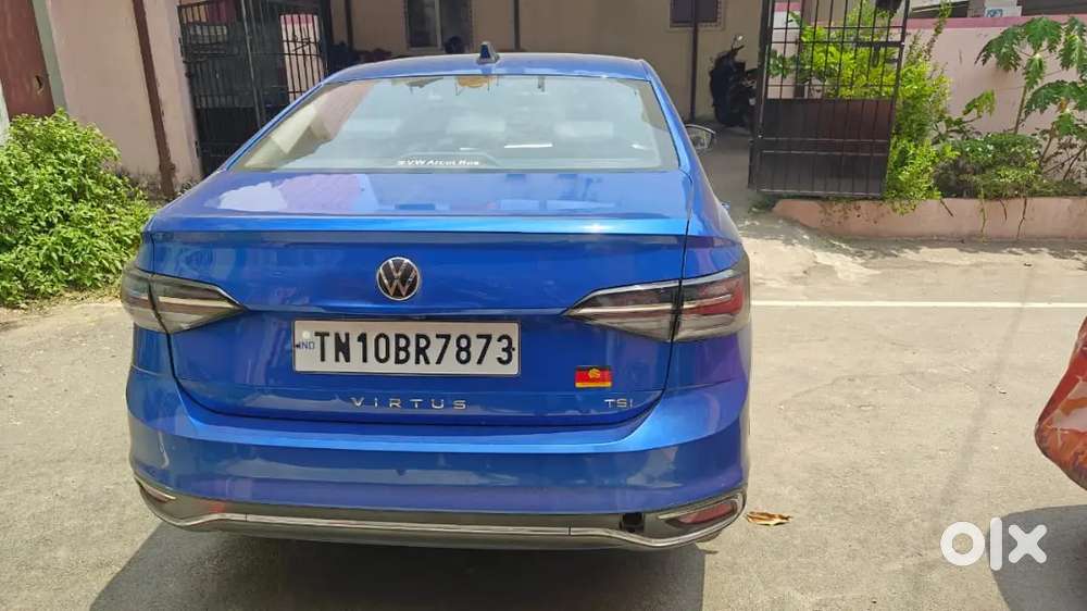 Volkswagen Vitrus Highline Single Owner Company Service Maintenance