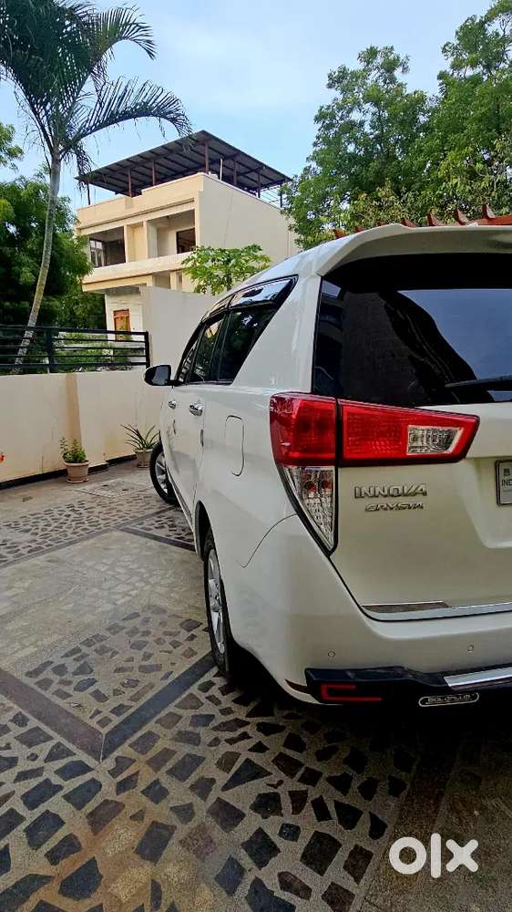 Toyota Innova Crysta 2020