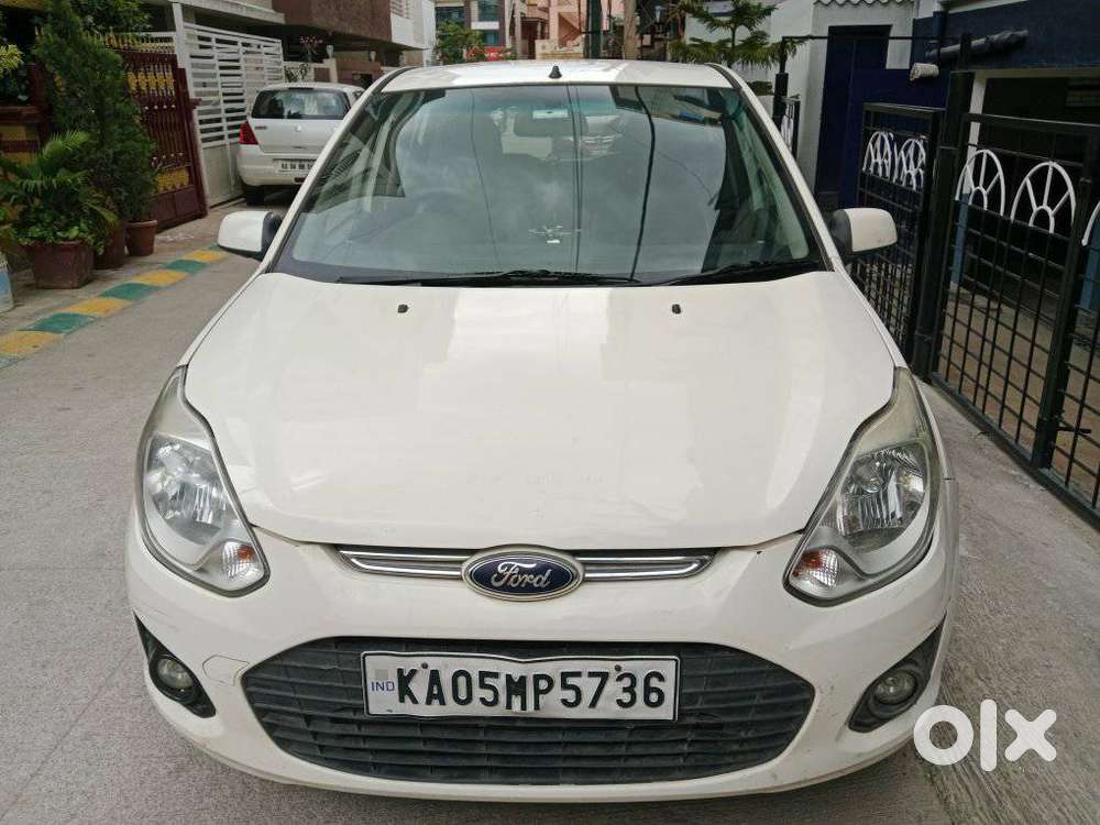 Ford Figo Petrol Zxi, 2014, Petrol