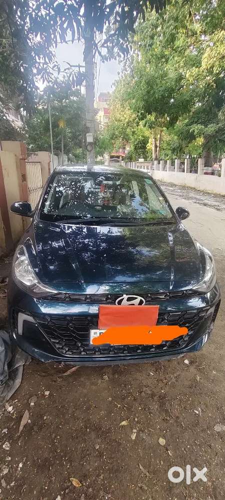 Hyundai Aura 2023 Petrol Well Maintained Fully , New Condition