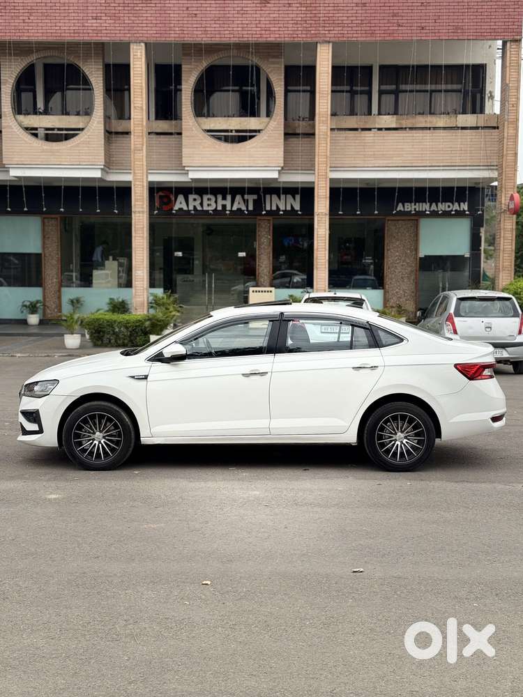 Skoda Slavia 1.5 Tsi Style At, 2022, Petrol