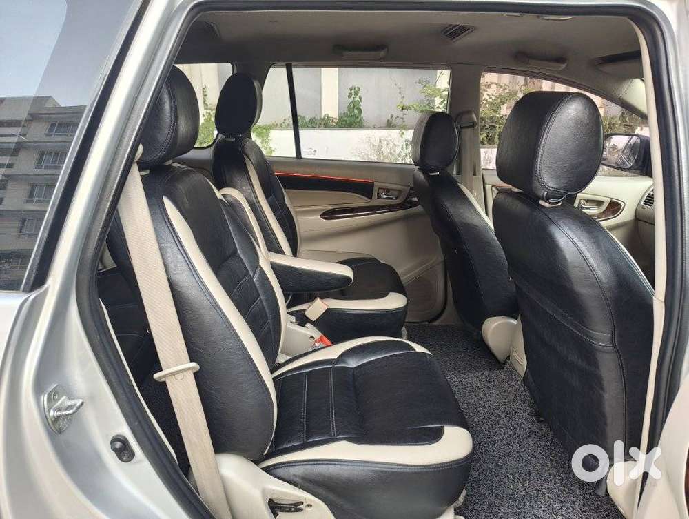 Toyota Innova 2.5 V 7 Str, 2014, Diesel