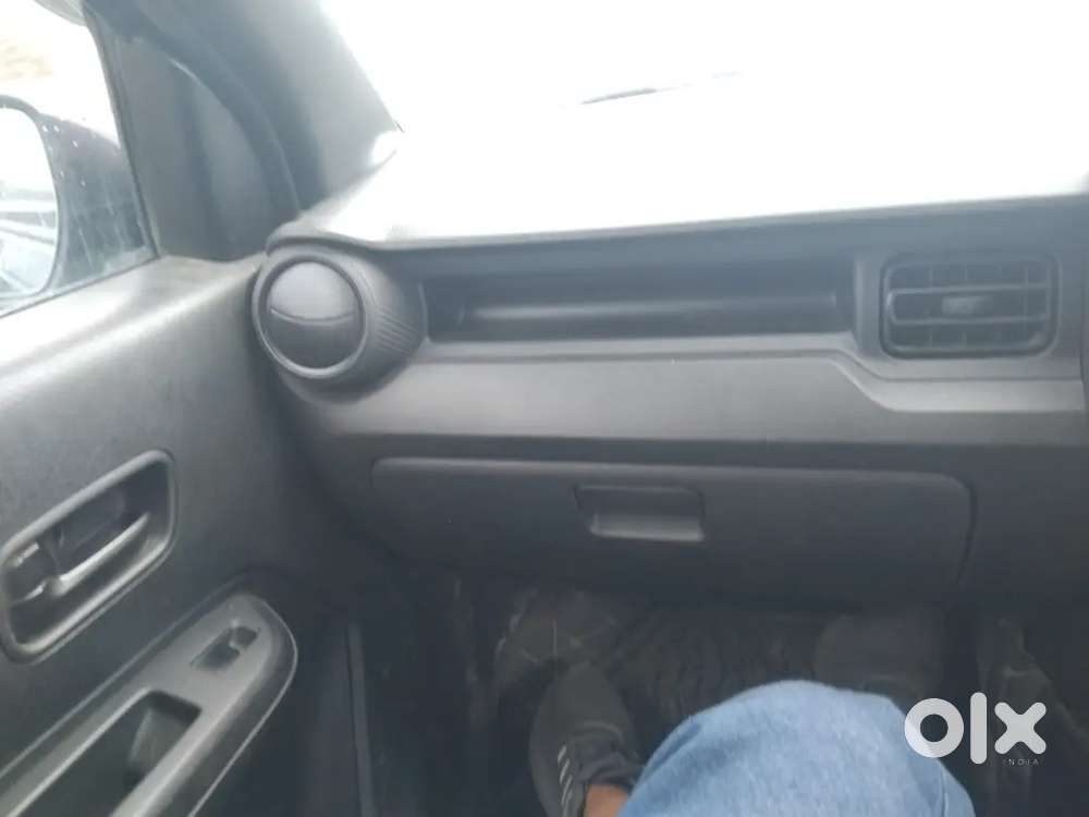 Maruti Suzuki Ignis 2023 Petrol 45000 Km Driven