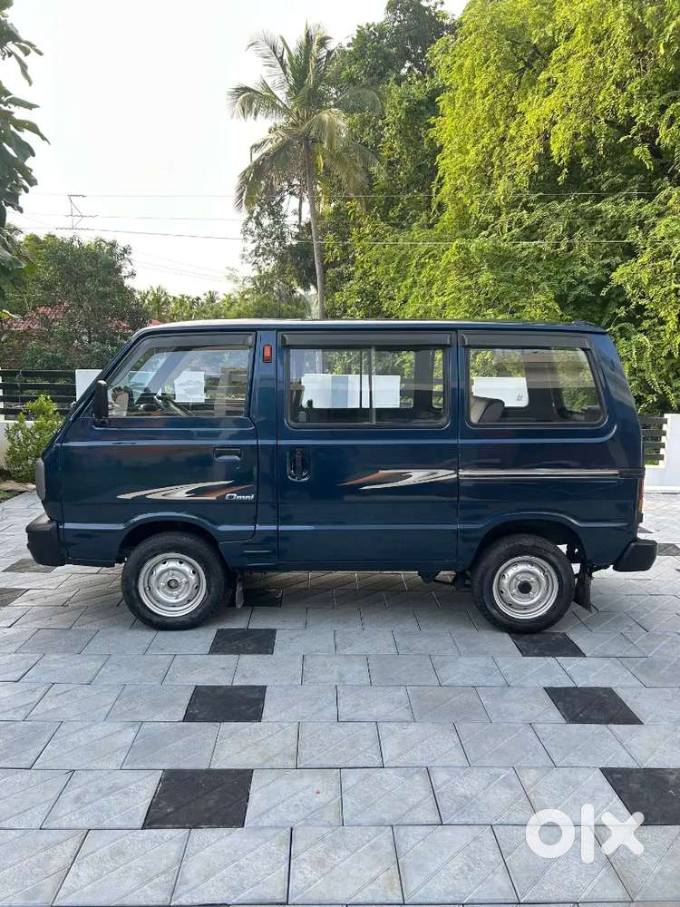 2011 Maruti Suzuki Omni 5 Seater