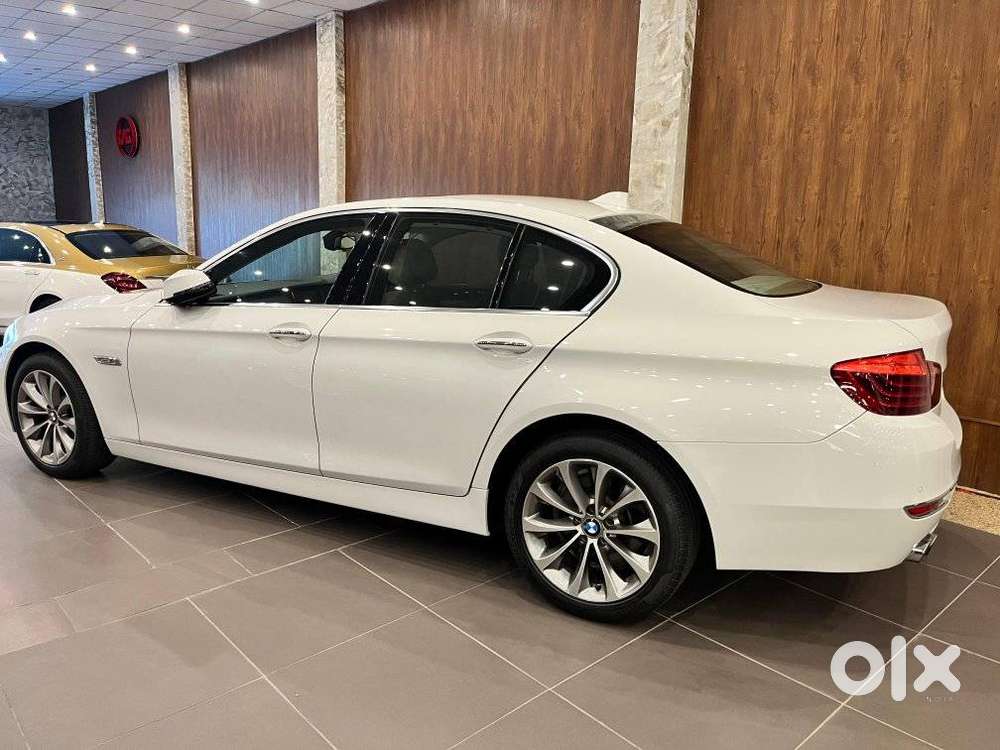 Bmw 5 Series 2.0 520i, 2016, Petrol