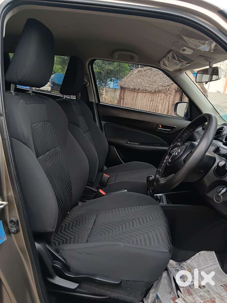 Maruti Suzuki Swift Vxi + Manual, 2022, Petrol