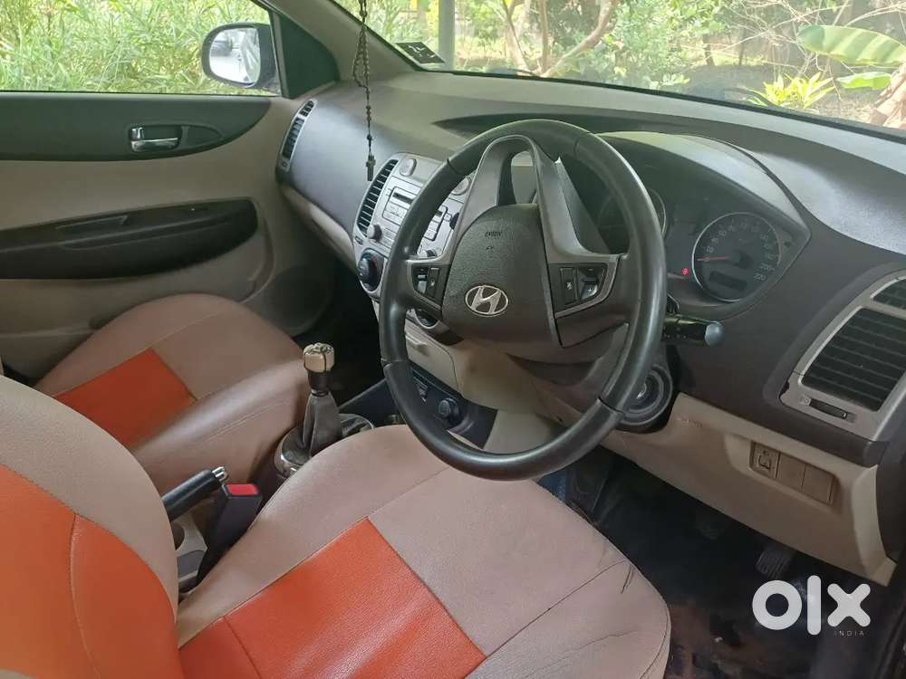Hyundai I20 2010 December Petrol 111500 Km Driven