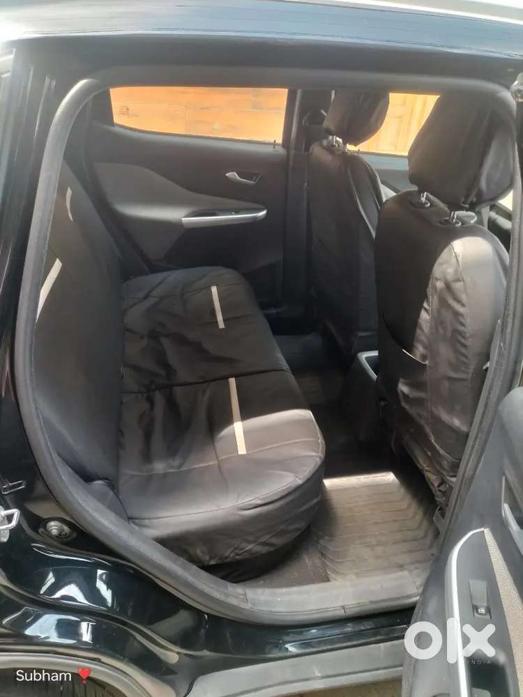Nissan Magnite 2024 Petrol 10400 Km Driven Top Model Hai Push Start