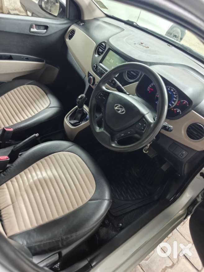 Hyundai Grand I10 Sportz (o) 1.2 At Vtvt, 2017, Petrol