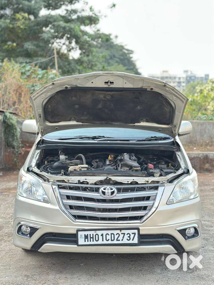 Toyota Innova 2.5 Gx (diesel) 8 Seater Bs Iv, 2015, Diesel