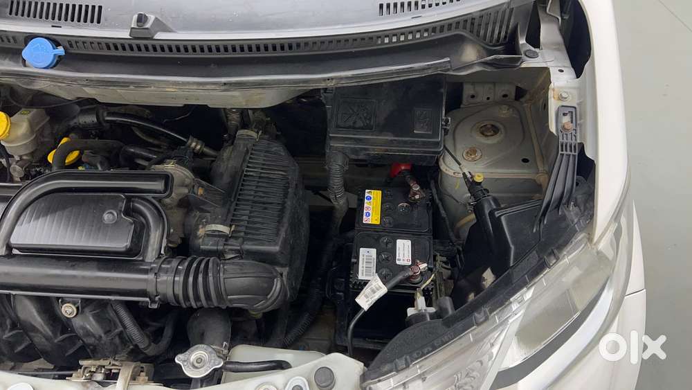 Datsun Redigo T Option, 2016, Petrol