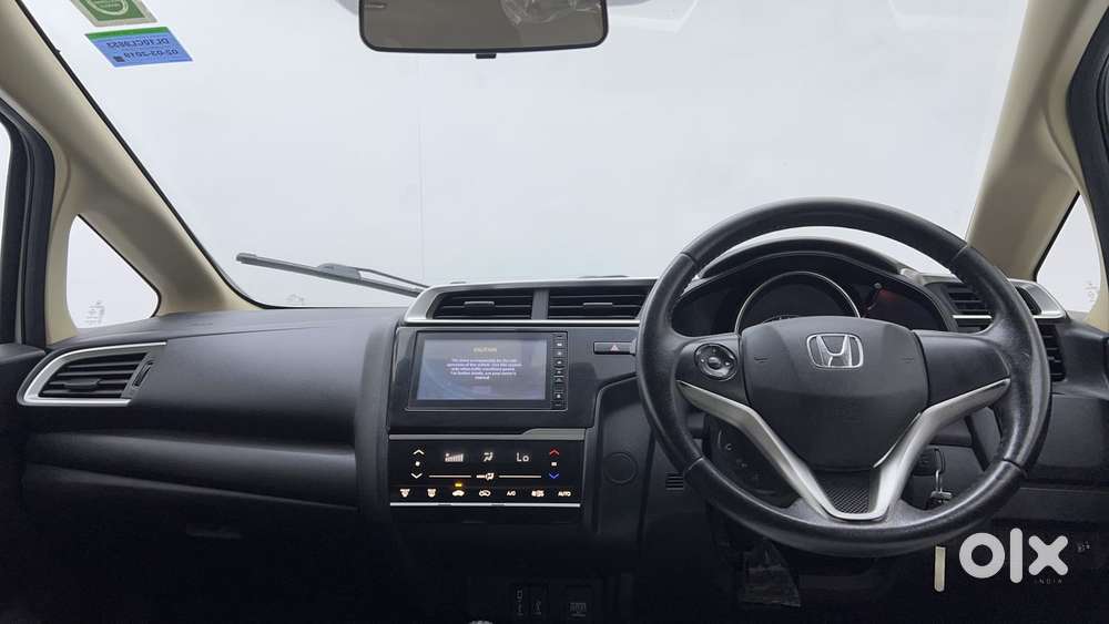 Honda Jazz [2020-2023] 1.2 Vx I-vtec Mt, 2019, Petrol