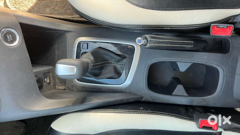 Nissan Magnite 1.0 Xv Premium Turbo (o) Dual Tone, 2022, Petrol
