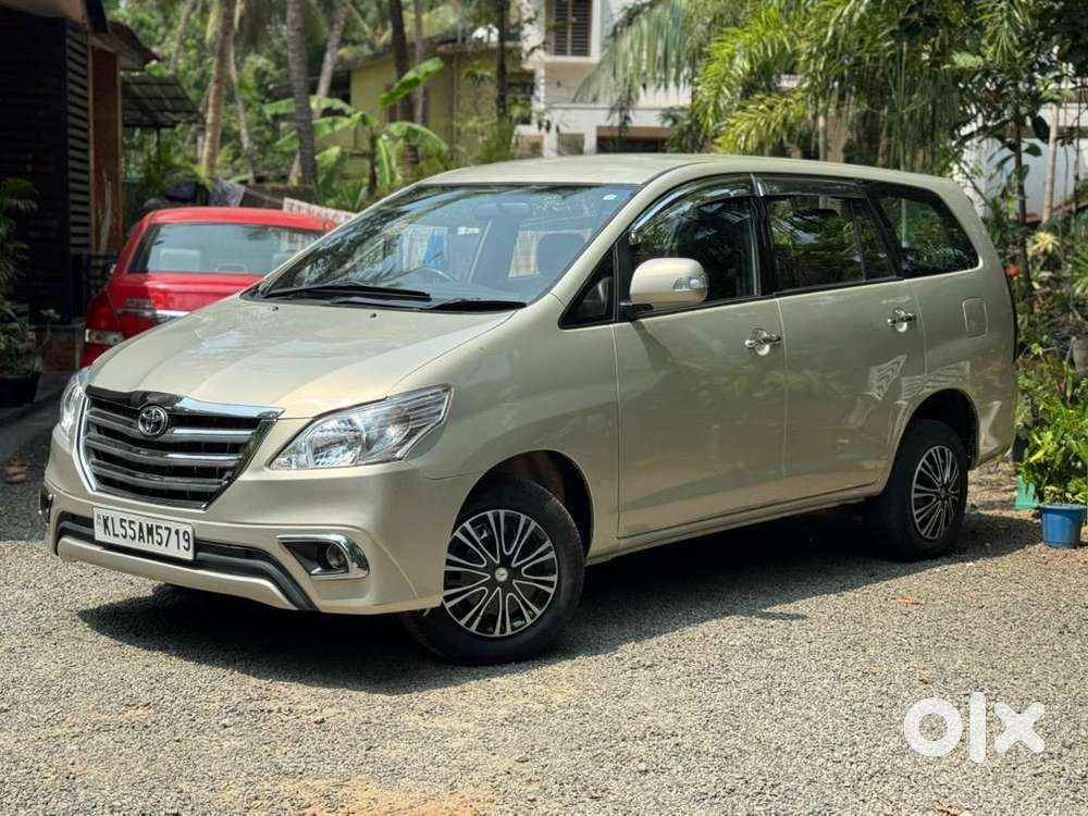 Toyota Innova 2011 Highquality