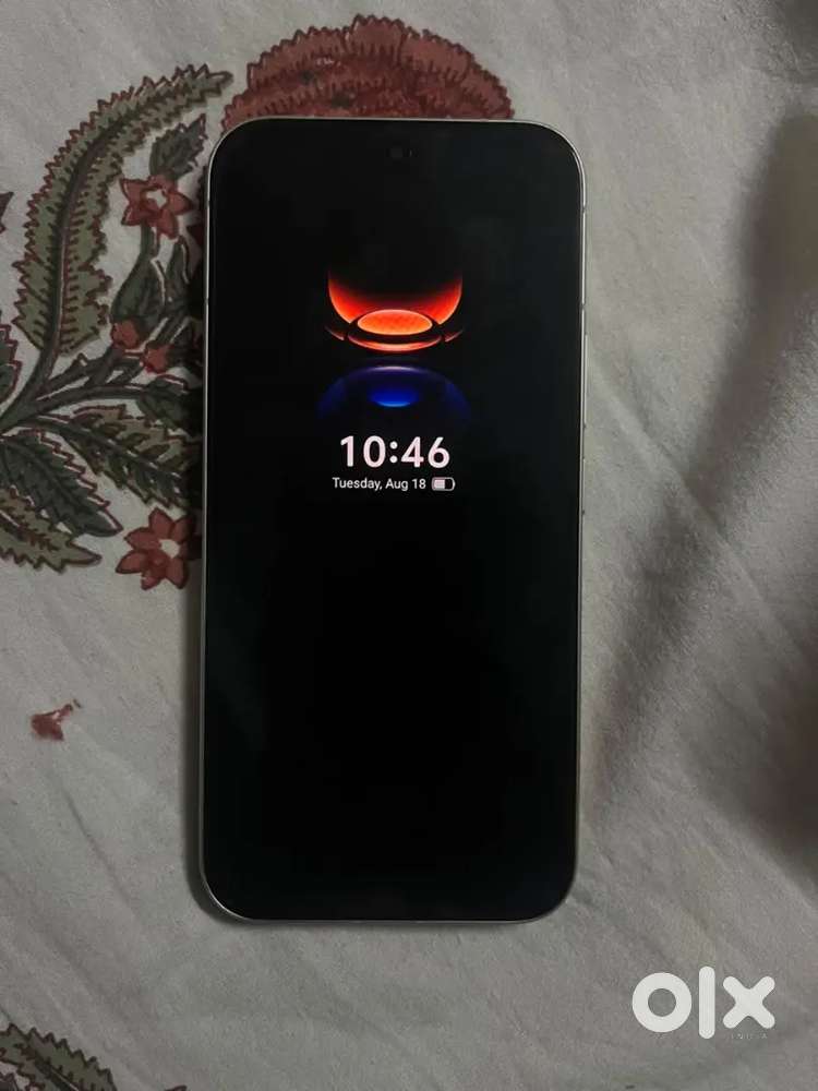 Vivo v 70      12gbRAM.  256ROM